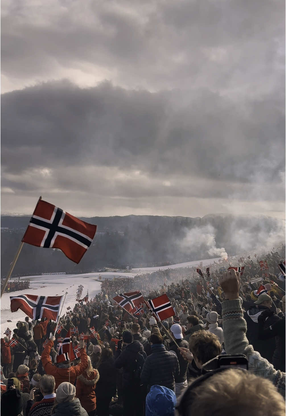 5-mila i Granåsen 🇳🇴🇳🇴  #skivm #skivm2025 #crosscountryskiing  #trondheim #granåsen  #klæbo #fyp #foryou