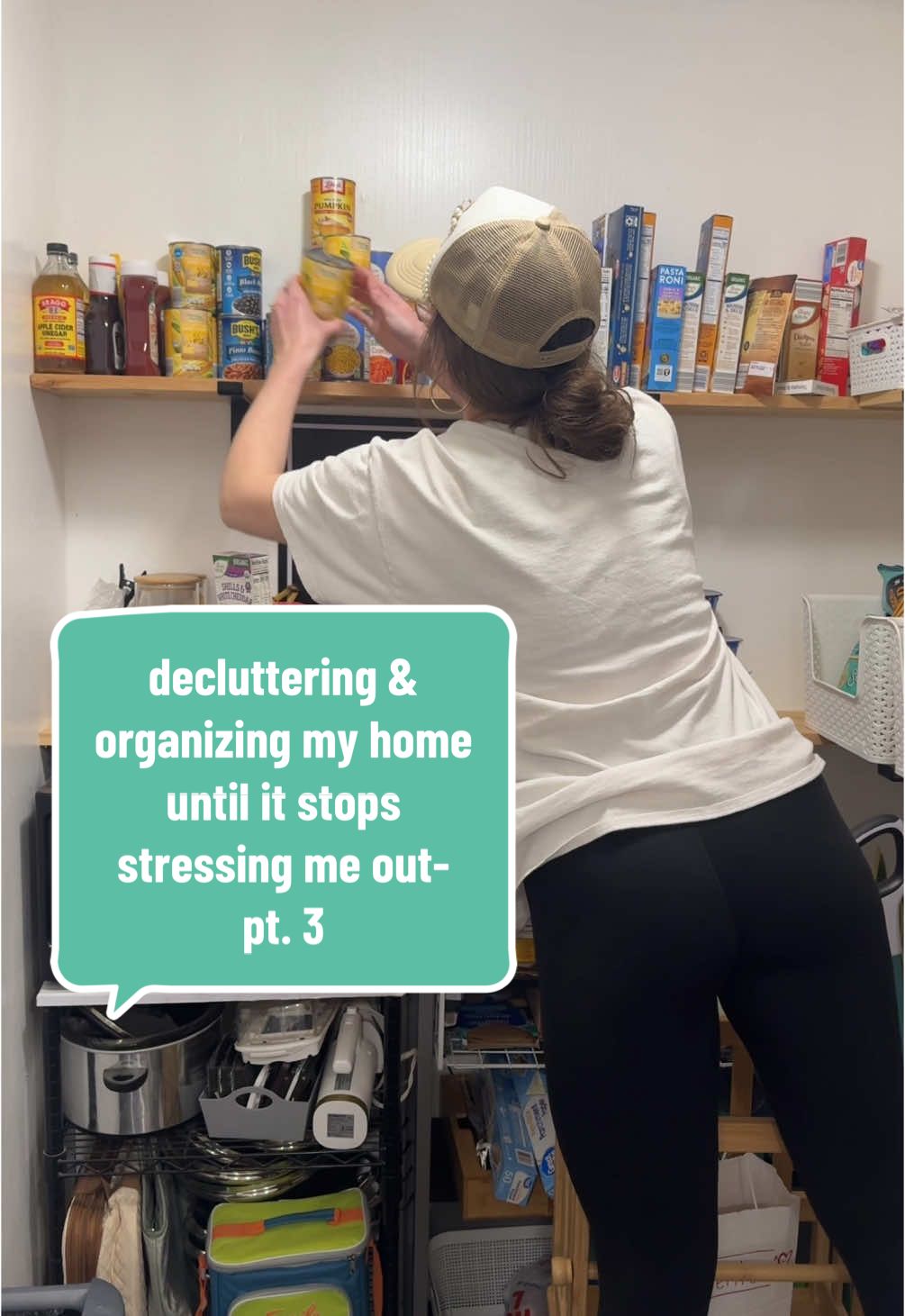 HAPPY MONDAY! 🌸🌼 part 3 of decluttering my home was the pantry! next video will be the kitchen 💛 I encourage you to continue on with your decluttering goals this week! but if you need rest and you feel like you haven’t been productive lately, just know that you are still a rockstar! I hope this motivates someone, it motivates me to share 🍀 #springcleaning #springclean #decluttering #declutter #declutterwithme #cleaningmotivation #pantry #pantryorganization #organize #organizedhome #minimalism 