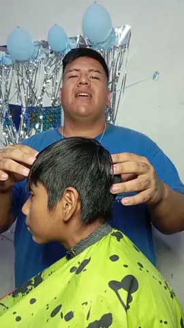 Fade en v con la punta marcada ASMR!! síganme gente!! #barber #fade #barbershop #corte 
