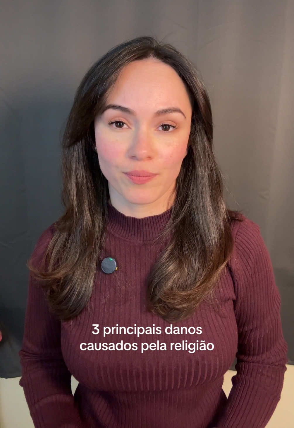 Neste vídeo, falamos sobre os três principais danos causados pela religião: o bloqueio do pensamento crítico, a justificativa para a violência e opressão, e a moralidade baseada no medo. Discutimos como a religião pode impedir o avanço da ciência, da moral e do pensamento humano, e como tem sido usada para limitar direitos e liberdades individuais. Também abordamos a importância de desenvolver uma ética pessoal saudável, baseada na justiça e não no medo do castigo. #fé #pensamentocrítico #religião #ateísmo 