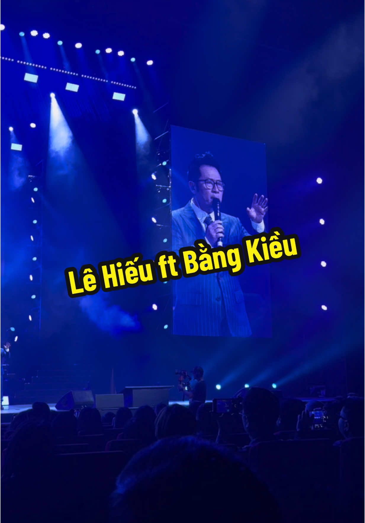 Lạc Mất Mùa Xuân-  Lê Hiếu Ft Bằng Kiều. Nay a #BangKieu ốm nên hát giảm phong độ #leHieu #fyp #viral #xuhuongtiktok 