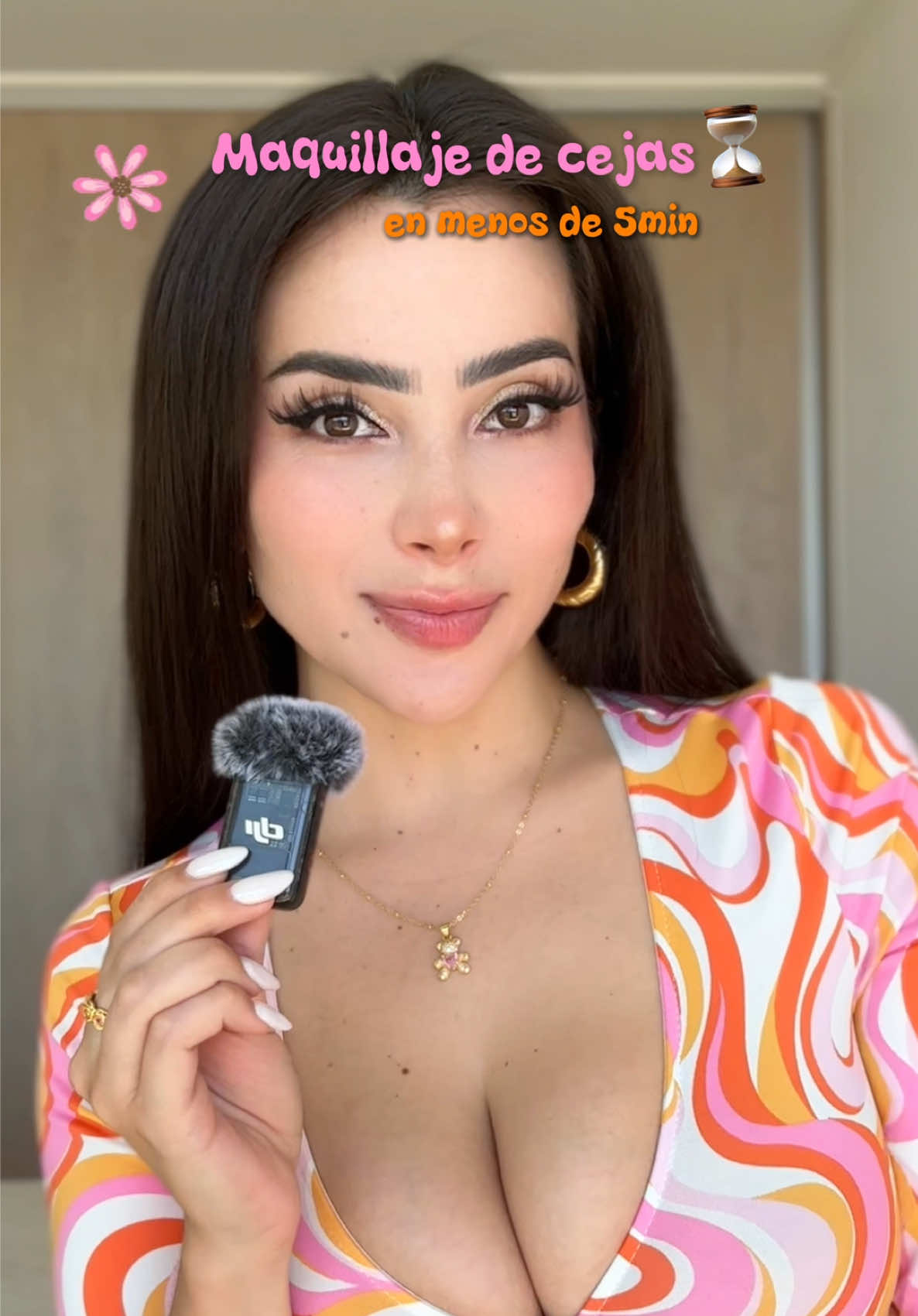 Maquillaje de cejas en Minutos ⏰ con mi micrófono MIC 2 de @DJI Official @DJI DRONESTORE #fyp #parati #makeup #makeuptutorial #cejas #eyebrows #beauty #tutorial #dji #mic #djichile 