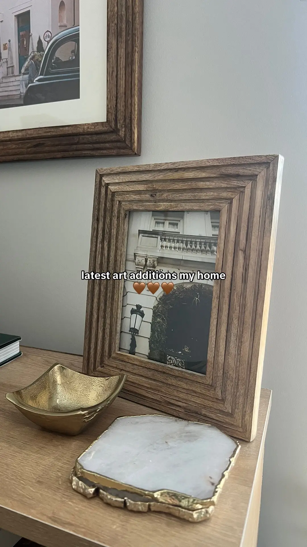 Tysm @chelseavictoriaprint for helping me build my home - she is the most talented, def go check her out !!! #nancymeyersaesthetic #coastalgrandmother #interiordesign #homedecor #dopaminedecor 
