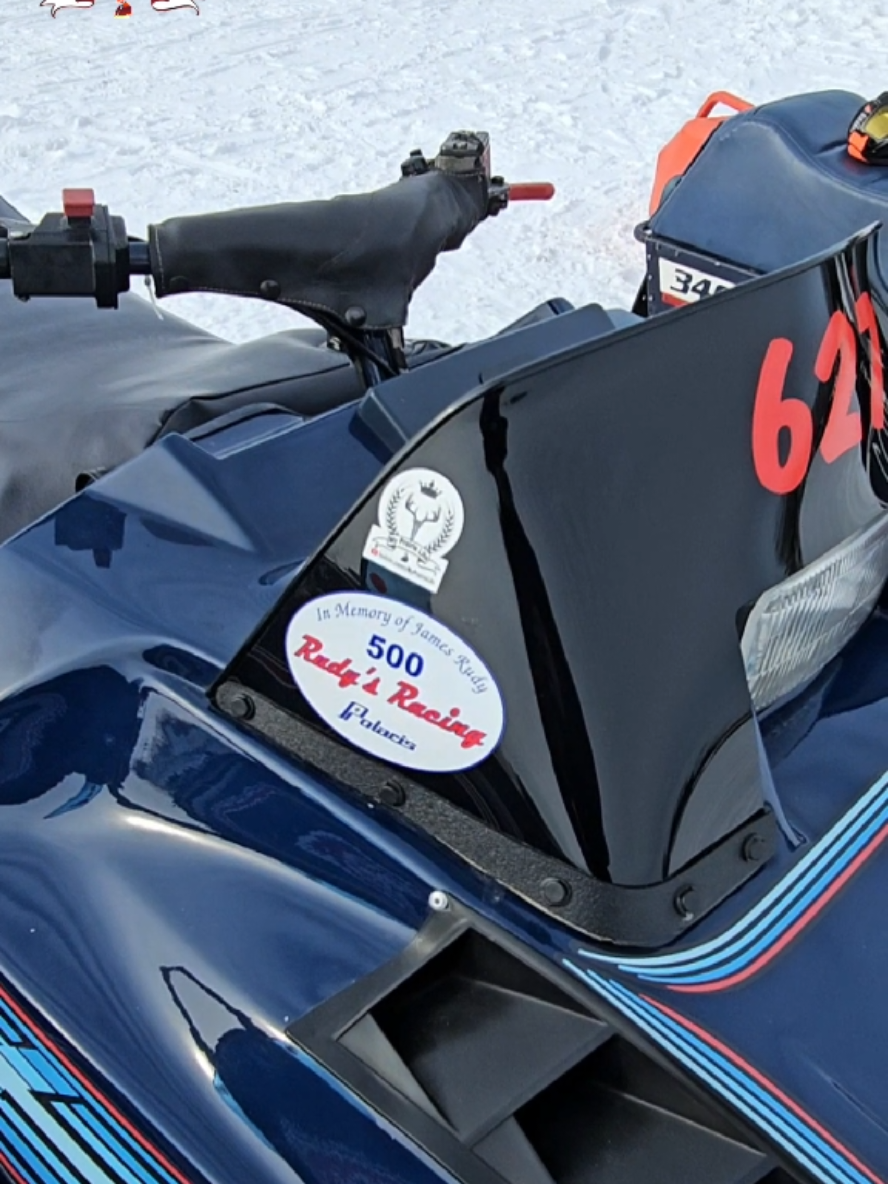 Some of the line up from the Nipawin Vintage Snowmobile Drags. I was handing out some stickers and people were putting them on. Great times and thanks for all the support.  #snowmobile #vintageracing #vintagesnowmobileracing #vintagesnowmobile #yamaha #polaris #myprairielife 