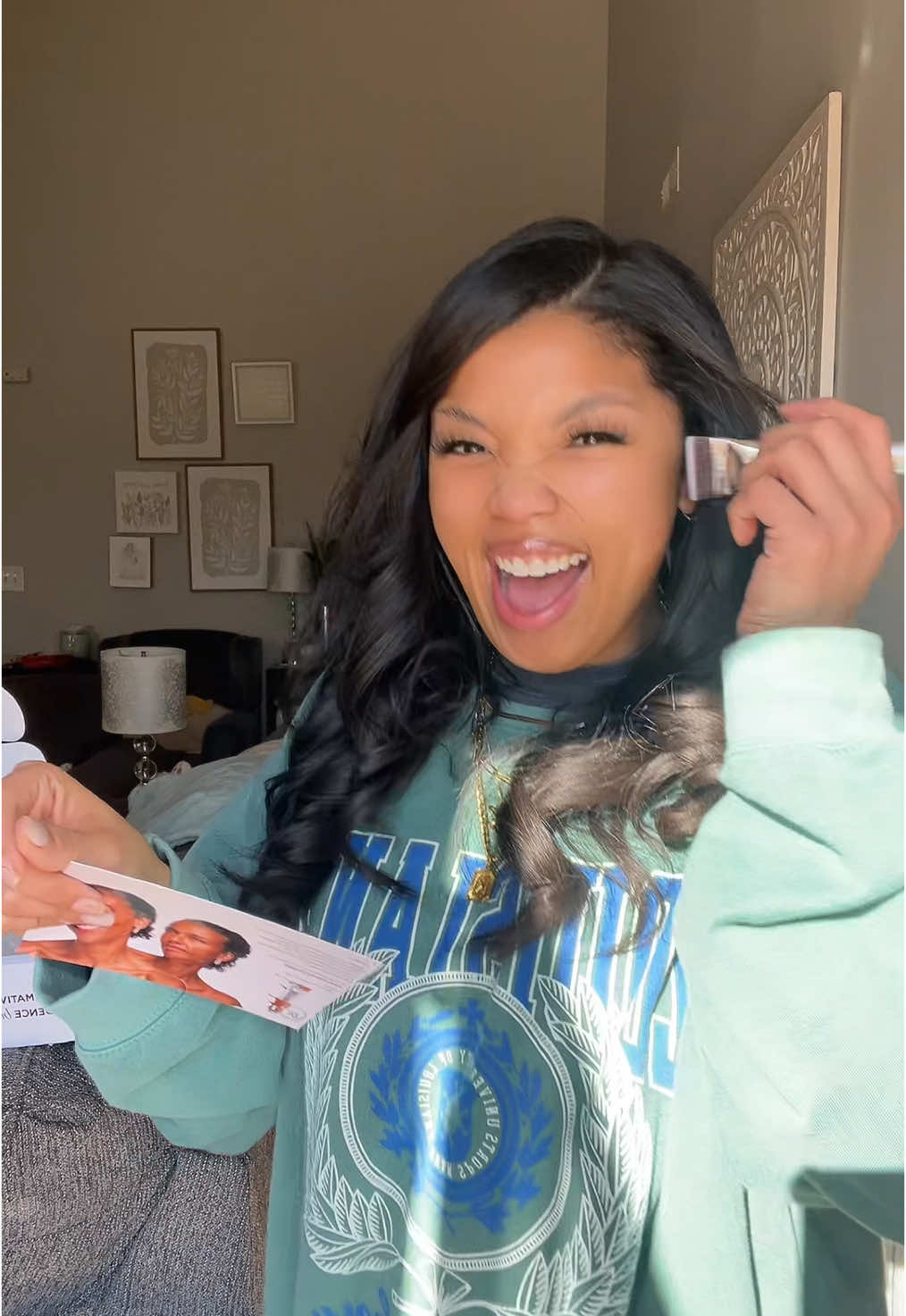 Unboxing an amazing package from @IT Cosmetics thank you! 🤗🤩 #skincare #skincareroutine #unboxing#teacher #teacherlife #spfmakeup #summermakeup #lightmakeup 