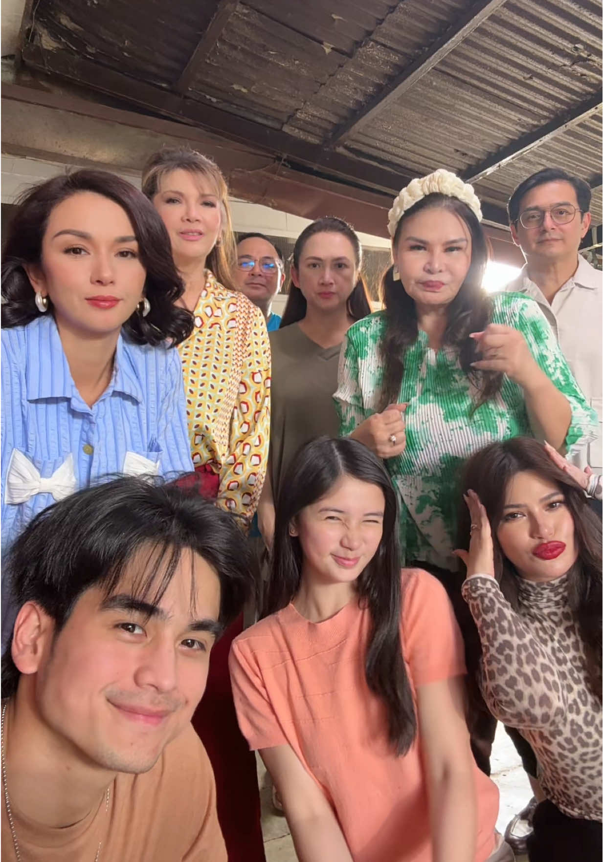 sinong favorite #PrinsesaNgCityJail character mo? 🤔🫶🏻🤍 
