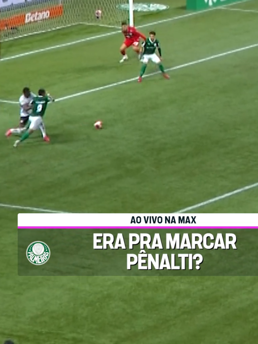 O PÊNALTI MARCADO PRO PALMEIRAS TÁ DANDO POLÊMICA! Tem muita reclamação rolando desse lance do pênalti no Vitor Roque. Você marcaria? #footballtiktok #Tiktokesportes #palmeiras #penalti #polemica #vitorroque9 