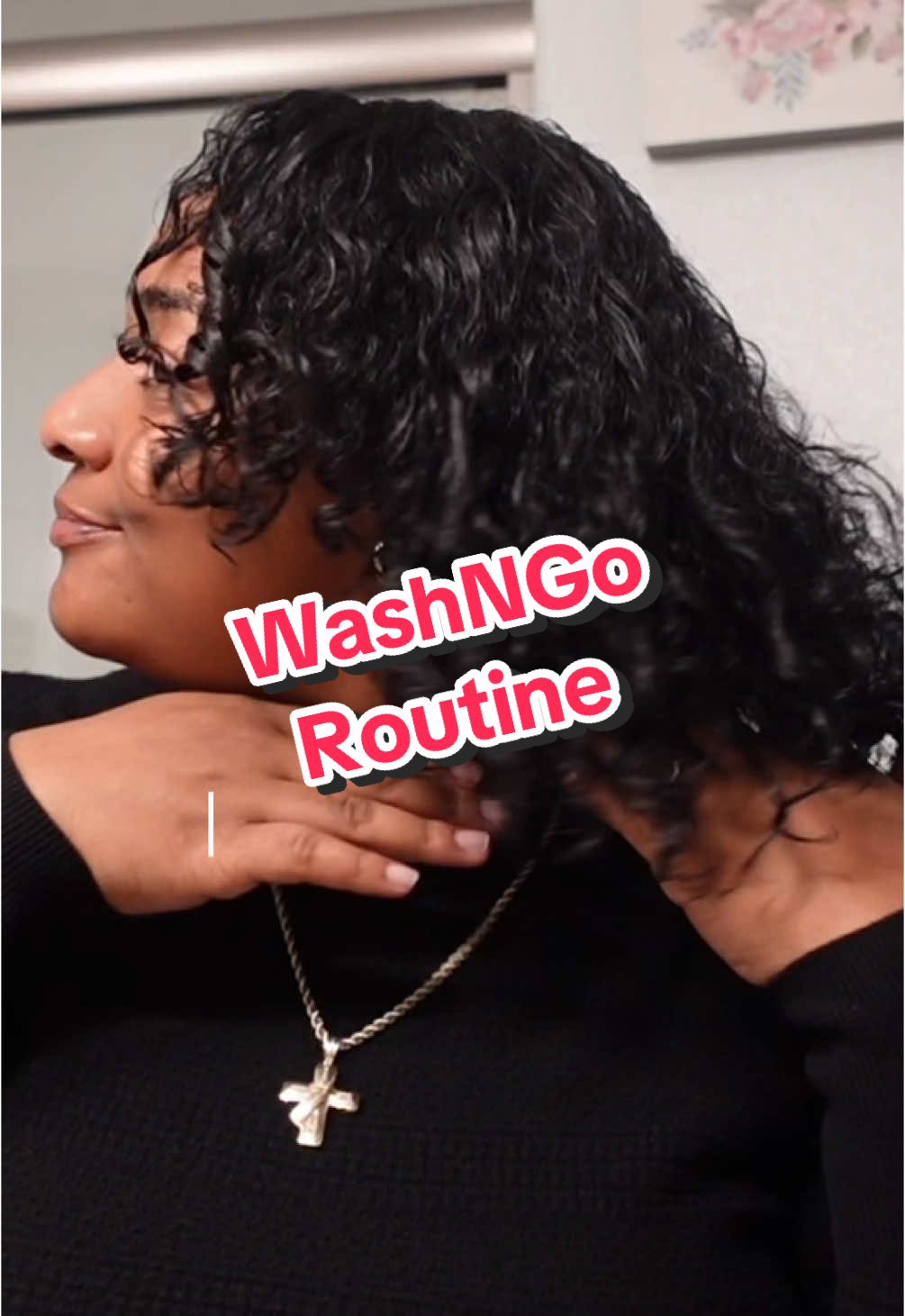 This routine never fails me! So I wanted to share. For my Curl Friends😍 this is my  current #washngoroutine I started with @PATTERN Beauty #leaveinconditioner as my base to provide moisture and honestly I think it helps my curls last a couple days extra. Then I go in with the #patternbeauty Curl Gel. This gel is a medium hold with a light crunch (sometimes) my curls are defined bouncy and shiny! What more can you ask for! @Mielle Organics for the edges 🥰#edgecontrol  #curlyhairroutine #curlgel 