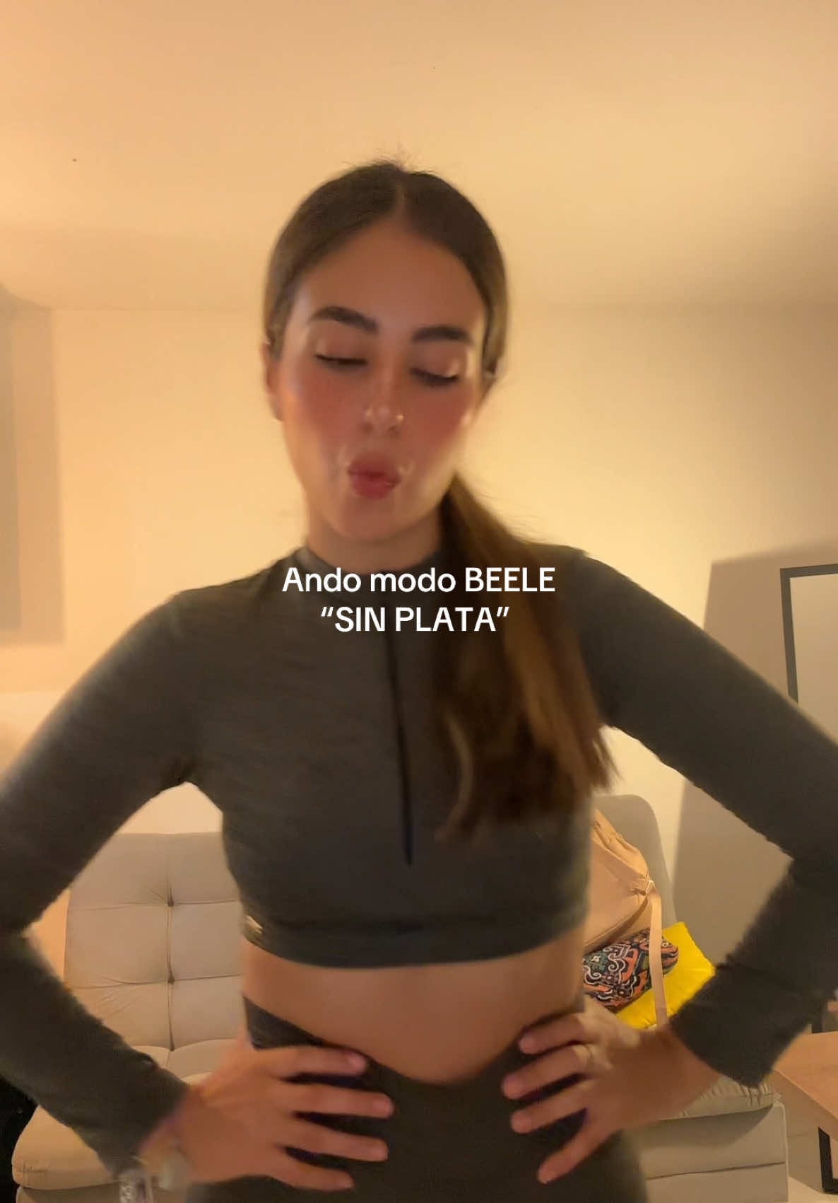 Una vez más, la que se lo quede pierde jshdjahaj 😵‍💫😵‍💫 #beele #mood 