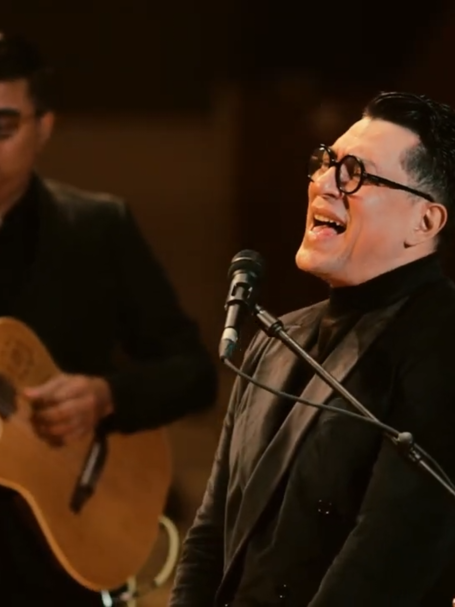 📌🔊 UN AMOR DE LA CALLE - JOSEPH AMADO ( ACOUSTIC SESSION ) TRIBUTO A EL CANTANTE!  #Salsa  #salsadebaul  #salsaparaestados  #salsaparadedicar  #salsachallenge  #latam  #views  #viral_video  #viral_video_tiktok  #reels  #salsadura  #2025  #suscriptores  #compartan  #live  #acoustic  #session  #elcantante  #hectorlavoe  #unamordelacalle  #salsaparabailar  #bolero  #tributo  #acousticsession  #capcup  #paratii 