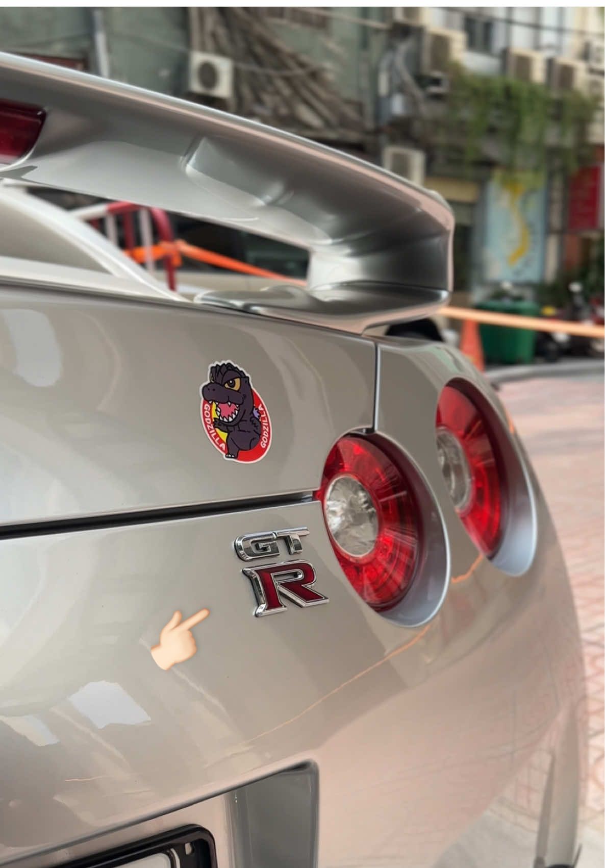 ✨Vẻ đẹp hoàn mỹ của Godzilla  16 tuổi đây sao?😱 Ở đây có là fan JDM không nhỉ? 🫢 #nissan #gtr #r35 #gtrr35 #jdm #cars #saigon #fyp #xuhuong #viral 