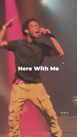 It will be okay 😌 Song: @d4vddd - Here With Me Sc: HEITZ #d4vd #HereWithMe #livemusic #englishsongs #liveperformance 
