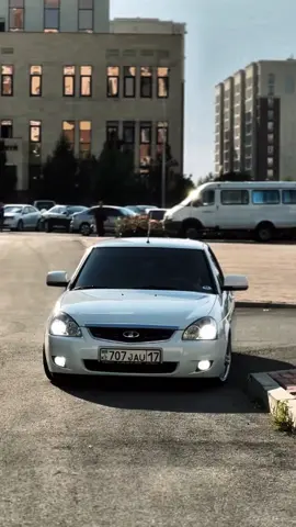 Нету лучшей машины в мире чем заниженая ПРИОРА!!! #priora #edit #wite 