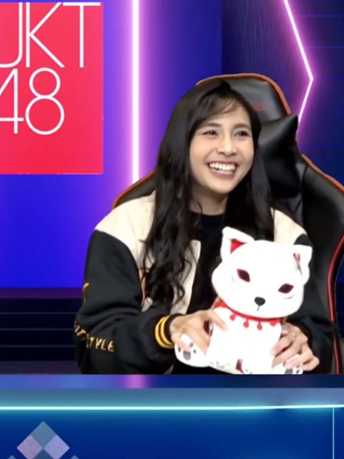 kalo ga iseng kayaknya kurang lengkap ya Gits . #gitajkt48 #marshajkt48 #jkt48 #jkt48newera #jkt48video #fyp #masukberanda #xyzbca #freefire 
