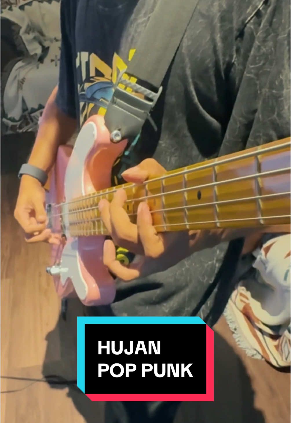 Ditempat kalian masih ujan ngga cuy? Hujan Utopia Pop Punk Cover by Boedak Korporat +Vocal & Song : Utopia #poppunk #cover #hujan #utopia 