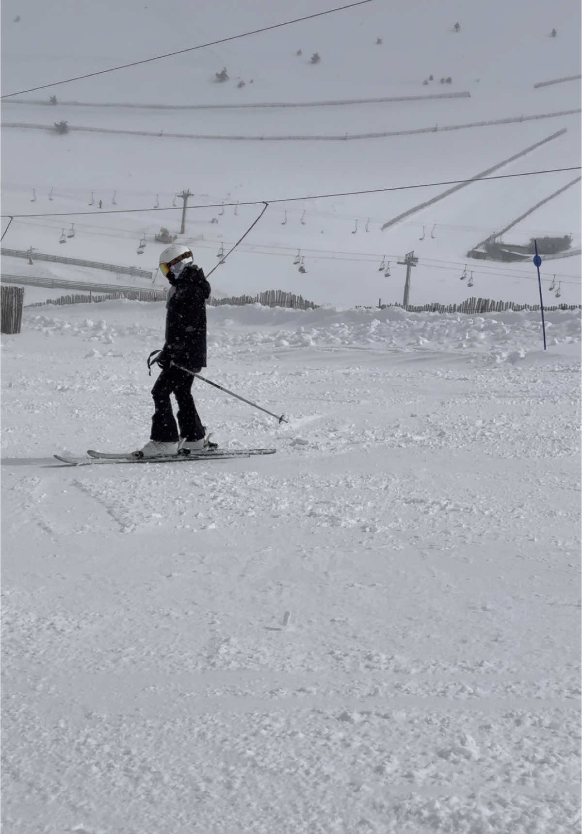 VALDESQUI  10/03/2025 así lucía la sierra de Madrid Lunes ❄️ #valdesqui #madrid #nieve #esquiar #sierrademadrid #lluvia #madridlluvia #maltiempo #fy #forfait 