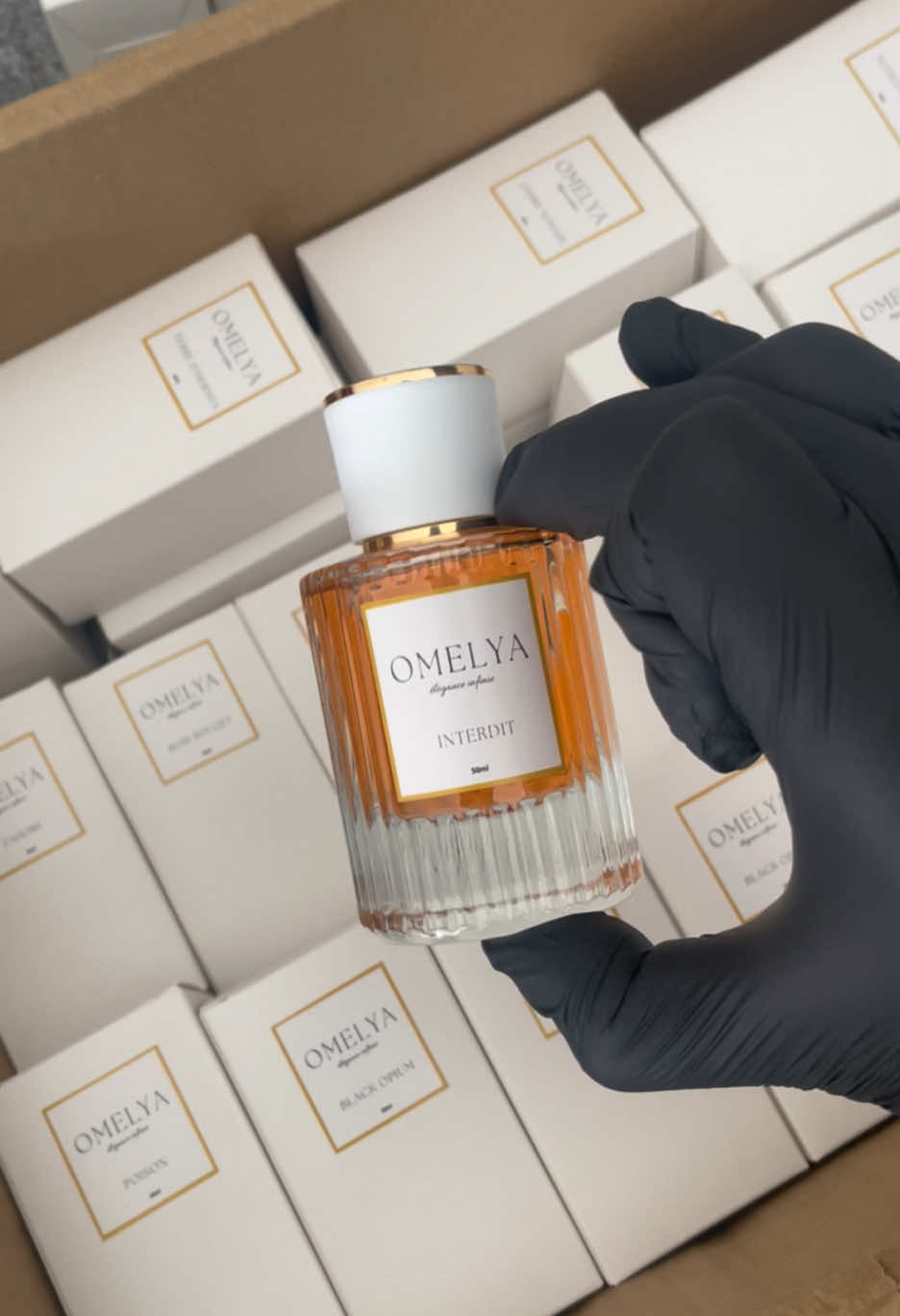 Créons ta marque de parfums #collectionprivee #grossisteaubervilliers #parfum 