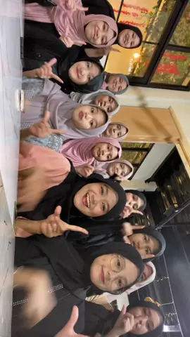 Rajoehman Bukber! 🧕🏻🤍 #fyp #bukber #ratohjaroe #rajoehman #fypシ゚viral #saman 
