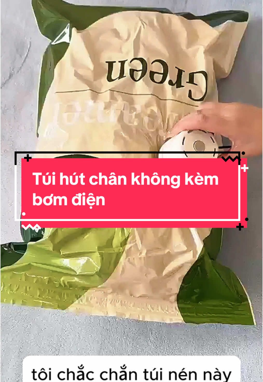 Combo 6 túi hút chân không kèm bơm điện. Cất gọn gàng chăn dày, quần áo mùa đông. Không lo ẩm mốc,mùi hôi khi sử dụng sau này