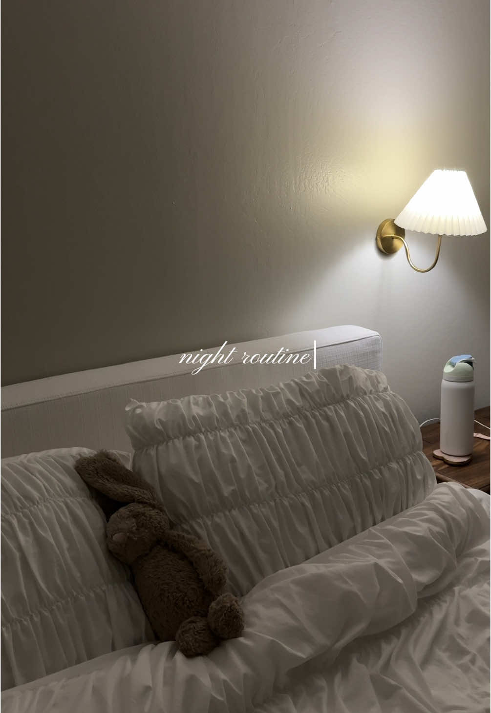 cozy at home 🧸 #nightroutine #aesthetic #cozy #cozyvibes #pinterestaesthetic #minivlog #fyp #viral 