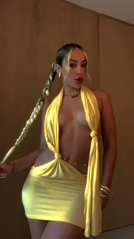 Coolombianas hermosas  #colombianas #colombianas_oficial #colombianasdetiktok #latinasbelike #girl #latina #tv #bikinimodel #bikinibabes #belicones😈📿☘️ #belico #mazatlan #bellezaverdadera #bellezalatina #loveyou #Love #lovers #mujer #salsaromantica #sol #arena #mar #delicious #finde #hermosa #hermosas 