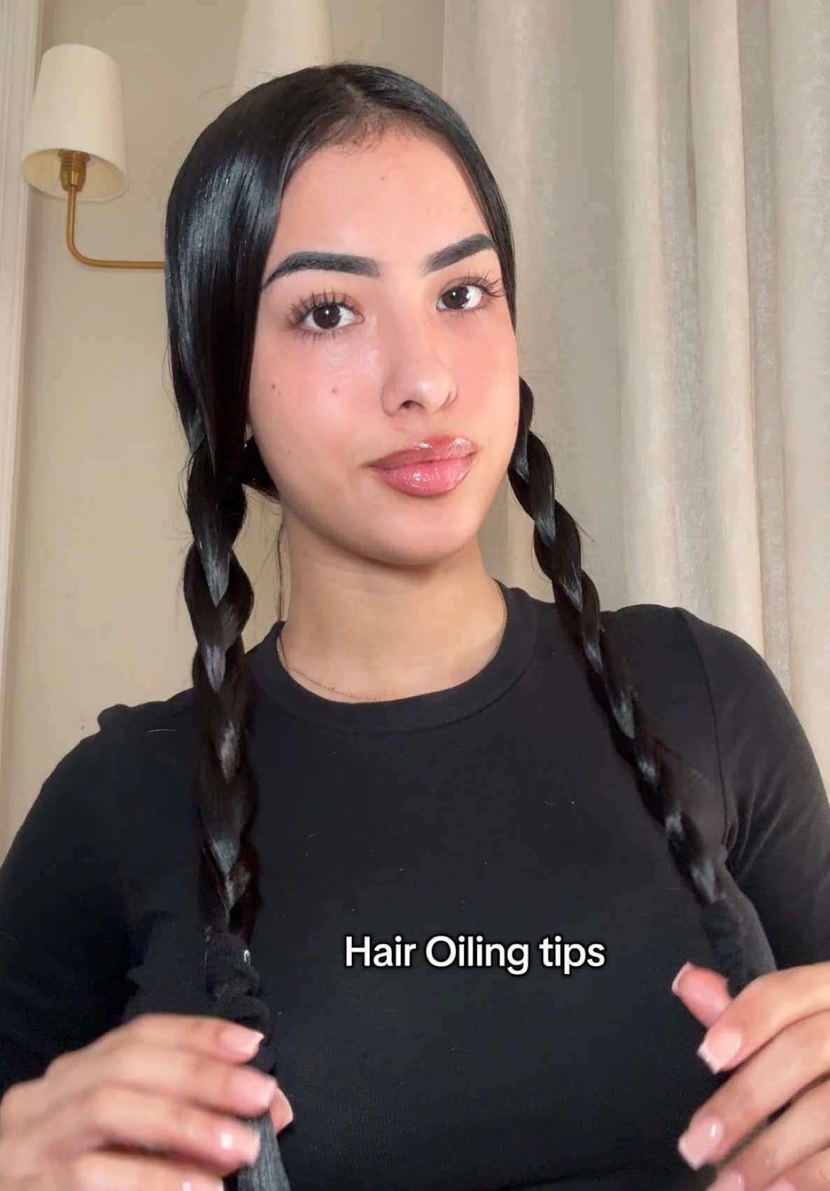 Try these tips next time you oil your hair 🤍✨  #healthyhairtips #hairoil #hairoiling #hairtips #longhair #silkyhair #hairtok #hairtiktok #fyp #hair #creatorsearchinsights #foryou 