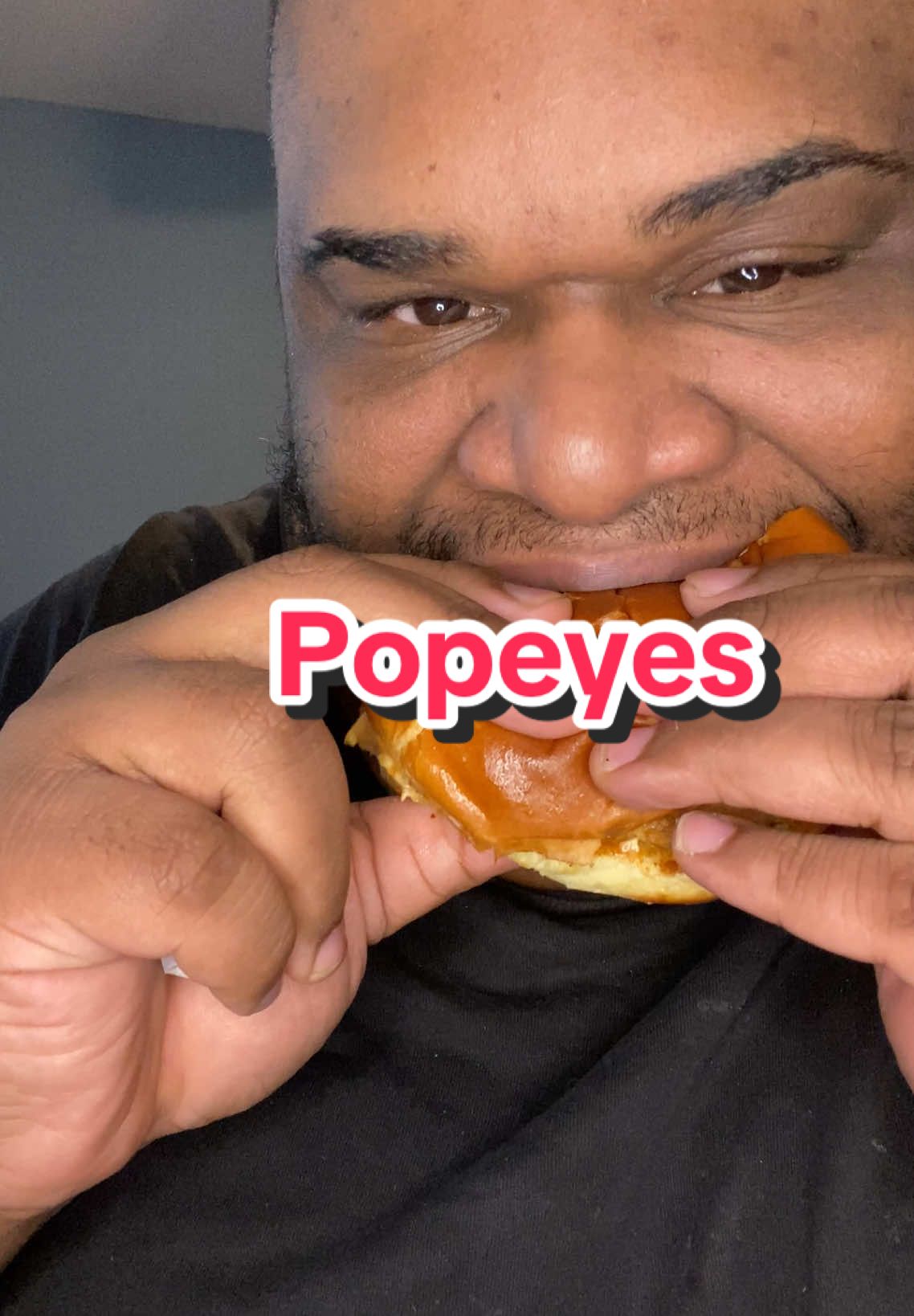 Popeyes Spicy Chicken Sandwich  #popeye #popeyes #popeyesspicychickensandwich #mukbang #mukbangs #asmr #fyp 