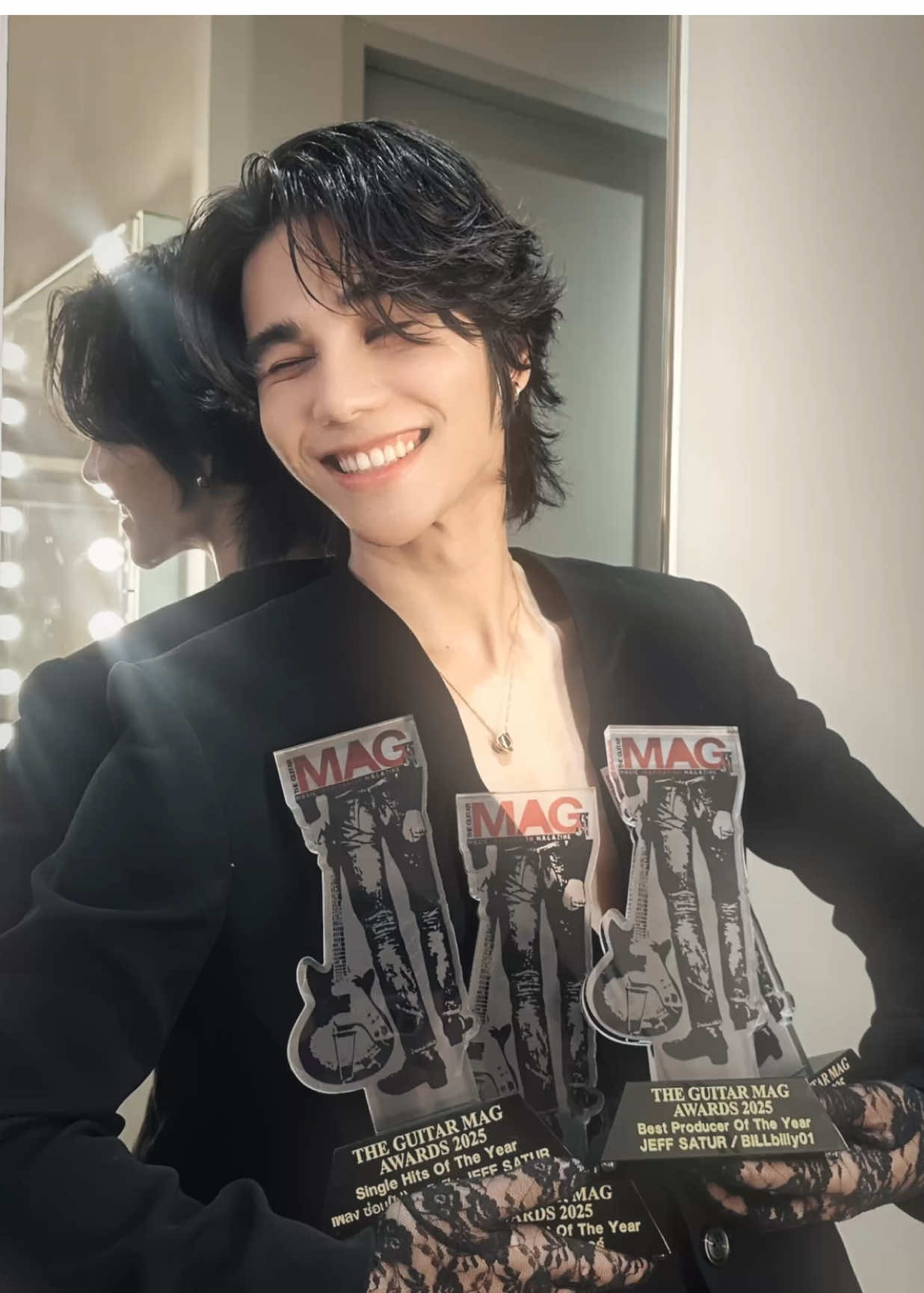 4 AWARDS! i am so proud of him #jeffsatur #jeffsaturedit #เจฟซาเตอร์ #theguitarmagxjeffsatur #theguitarmag #thaisinger  @jeffsatur 