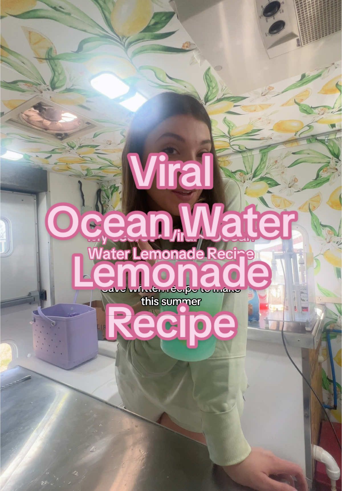 How to make a fresh lemonade version of Ocean Water #lemonadebusiness #lemonaderecipe #oceanwater 