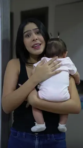Cuando le toca al papá🤣 #PadresConEstilo #HumorFamiliar #PapásDivertidos