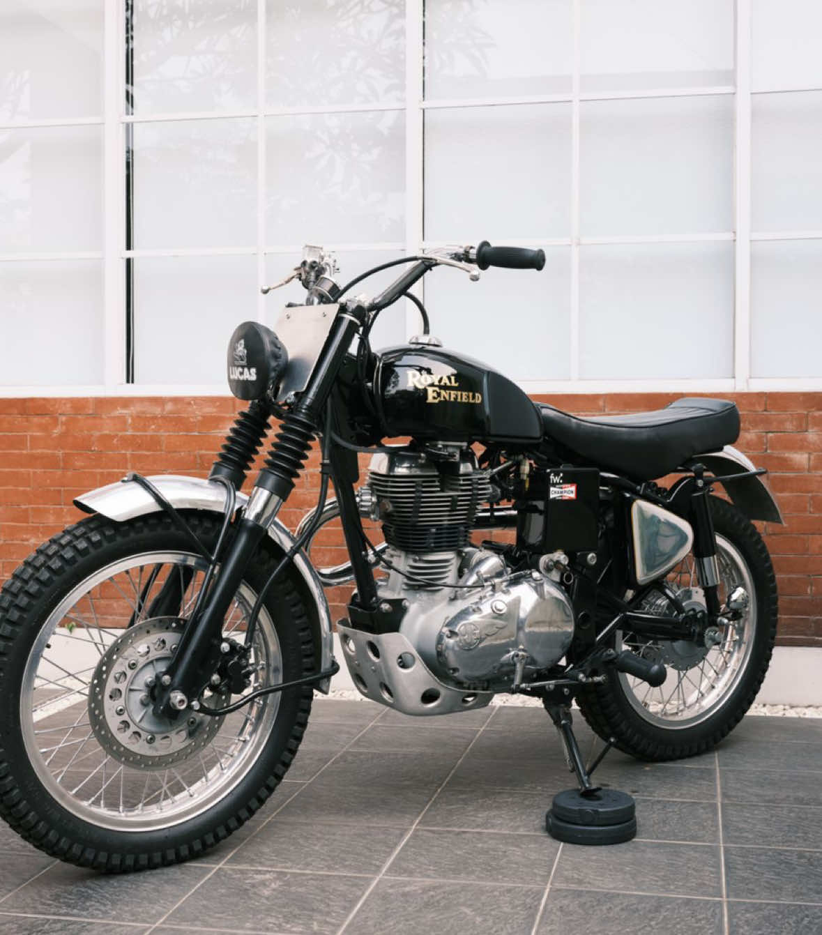 For sale royal enfield classic 500cc 2017  . . . . #royalenfield #jualroyalenfield#royalenfieldjakarta#royalenfieldcustomforsale#fypシ゚ #scrambler