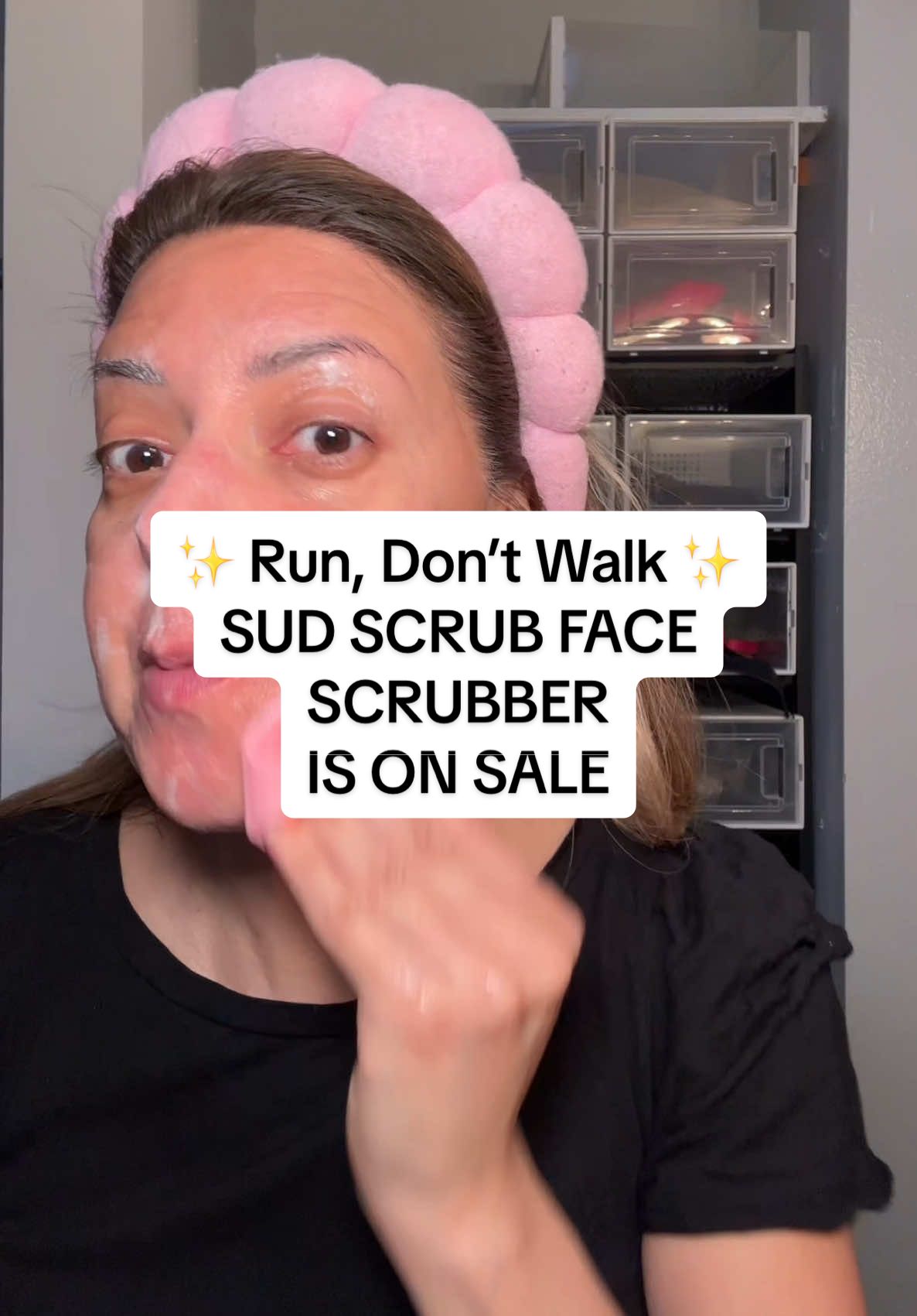 Run don’t walk to the orange cart mt favorite sud scrub face scrubbed is on sale right now  #sudscrub #facescrub #facescrubber #facewashproducts #skincareroutine #skincare #skincareover40 #over40skincare #tiktokshopspringglowup #springglowup #toptiermarch #selfcaresociety #springtok #tiktokshopcreatorpicks 