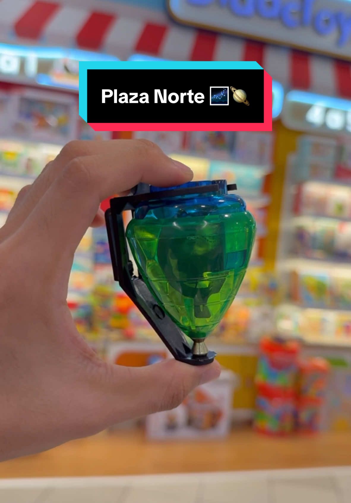 🎥 ¡Los Trompos Galaxy llegaron a Plaza Norte! 🚀🎡 ✨ ¡Atención, fanáticos de los trompos! Ahora pueden encontrar los Trompos Galaxy en Plaza Norte. 🌟🔥 Desafía la gravedad, prueba tus mejores trucos y compite con tus amigos. 📍 Disponible en nuestra tienda Didactoys en Plaza Norte. ¡Ven por el tuyo y domina la pista! 💫💥 #TromposGalaxy #Didactoys #PlazaNorte #DiversiónSinLímites #trompo_galaxy #trompos_galaxy #trompo #trompos #trucoscontrompo #trucostrompo 