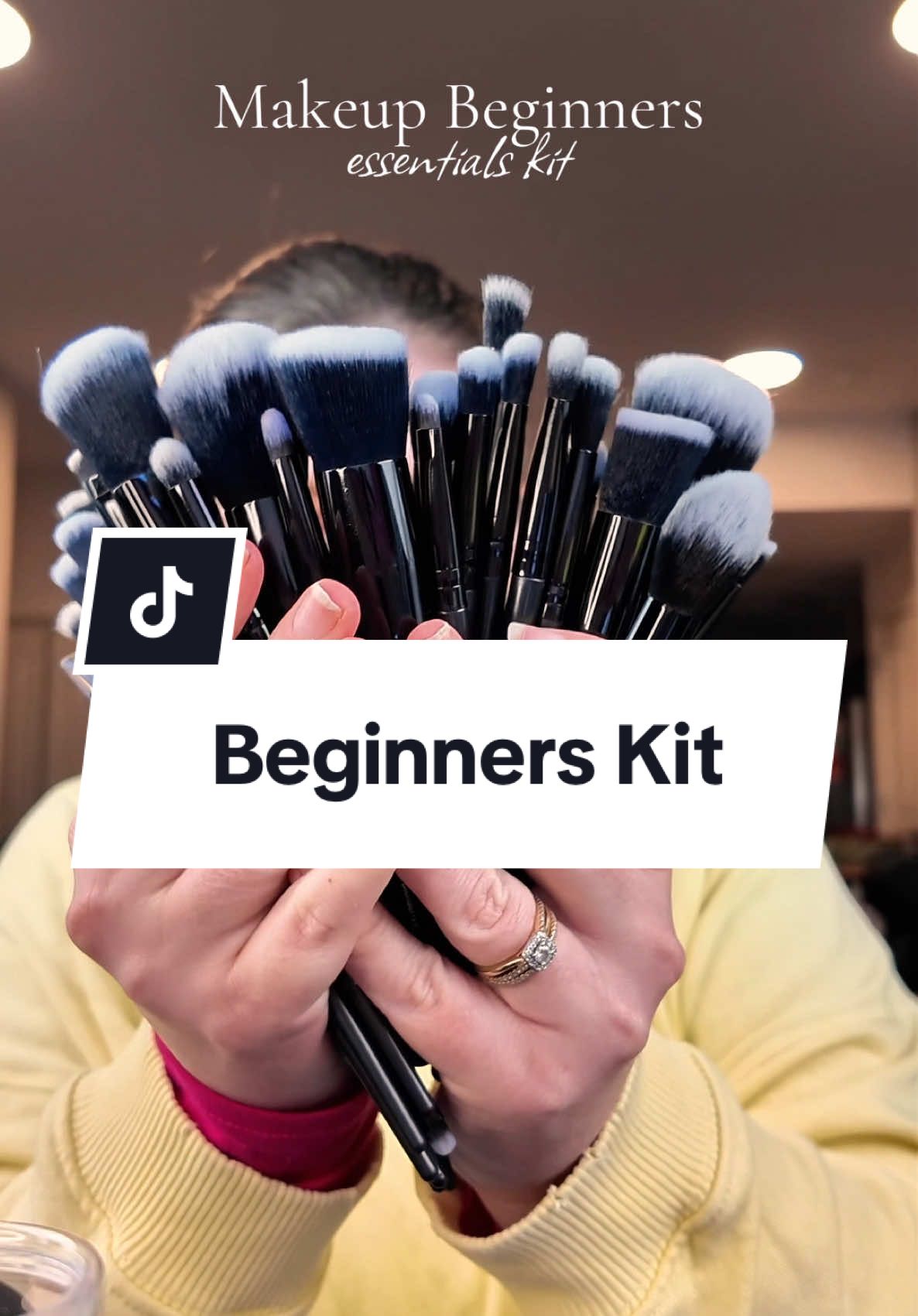 Leave a comment if you want a video of makeup products for beginners  #makeupforbeginners #makeupbrushes #makeupbrushesforbeginners #newtomakeup #makeupkit #beginnermakeup #beginnermakeuptips 