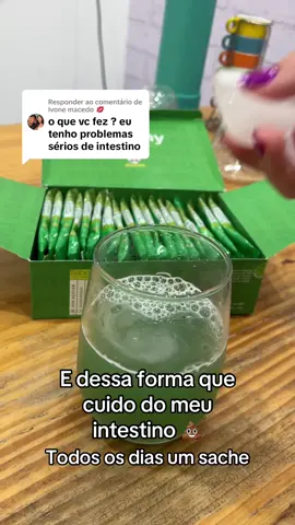 Respondendo a @Ivone macedo 💋 descobri o queridinho que estar me ajudando esse meu problema diário #greemy #GymTok #sucodetox #intestinopreso #estomagoalto 