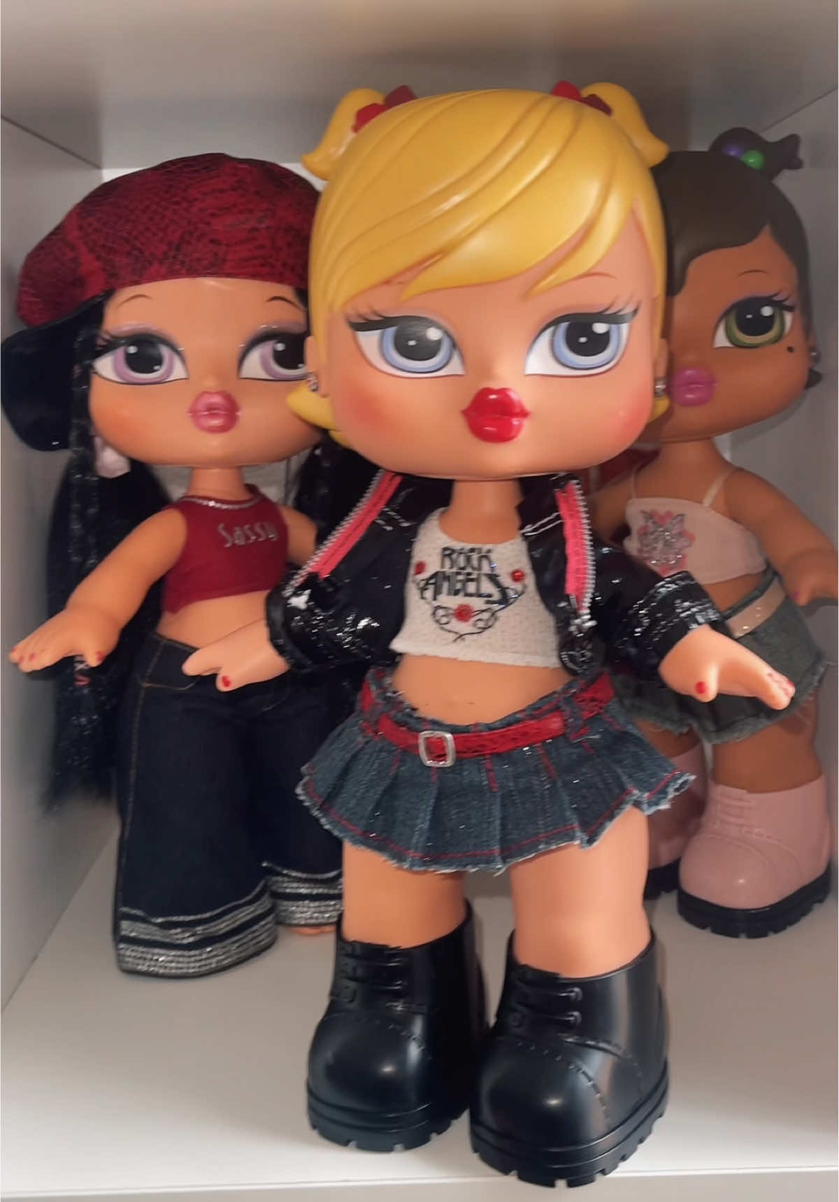 Replying to @Heather Rhyne making up for it now 🤭💞 #bratzbigbabyz #bratzcollection 