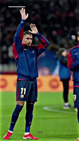 هذا البرازيلي لايخلف أبداً مواعيد أهدافه.💙✨ #برشلونة #رافينيا🇧🇷🔥 #برشلوني_للأبد❤️💙 #حسن_العيدروس #جنون_كرة_القدم #barcelona #raphinha #football #كرة_قدم 