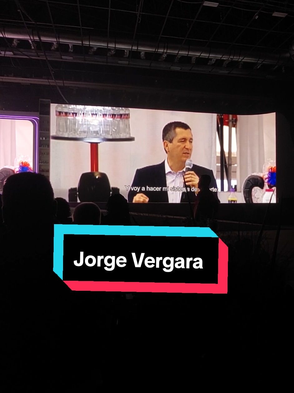 minutos poderosos con #jorgevergara #omnilife #Omnipatagonia #michelajorge 
