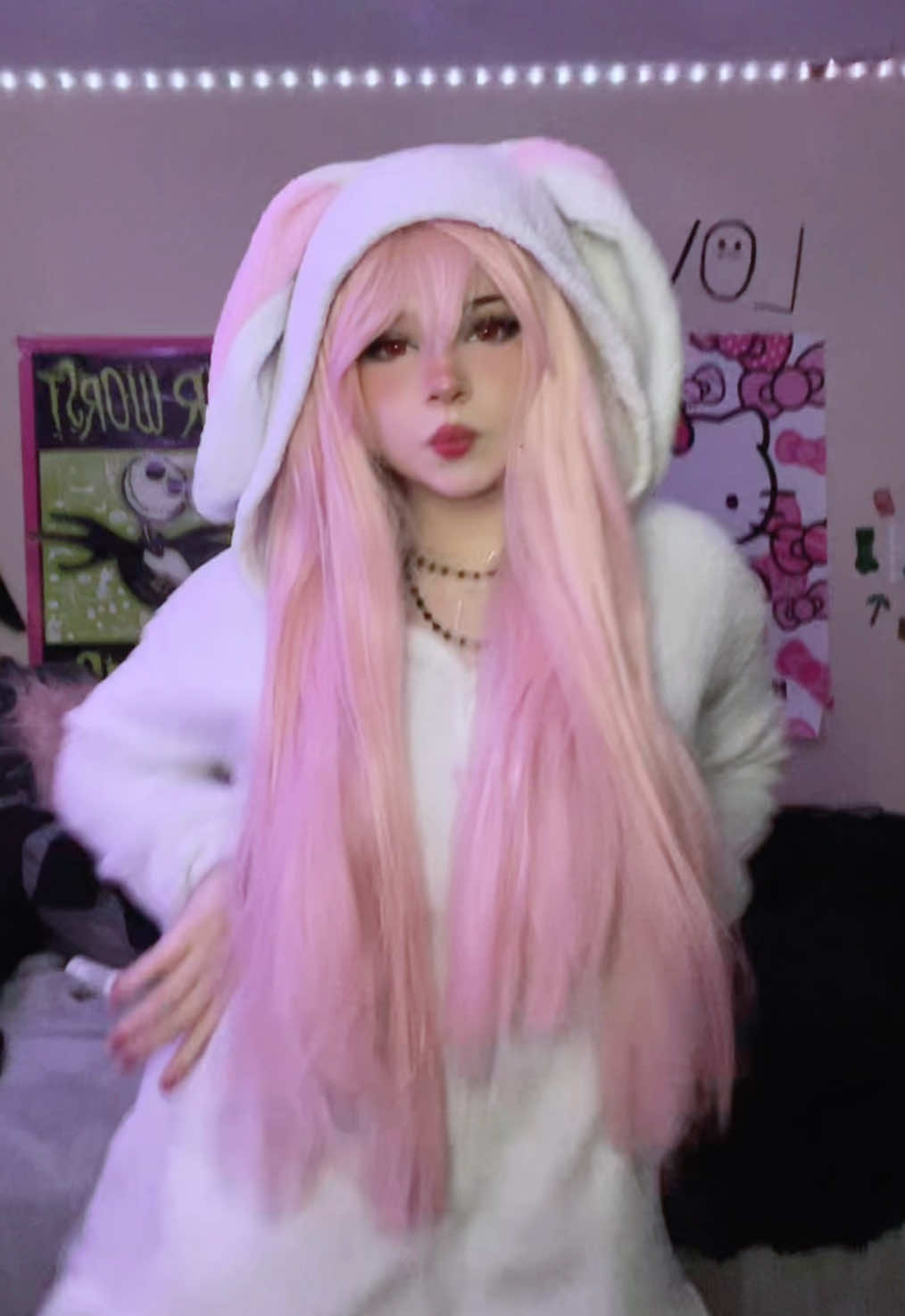 Dc: @Sugar🌸  #girlcosplayersoftiktok #foryoupage #bunnygirlcosplay #bunnyonesie 