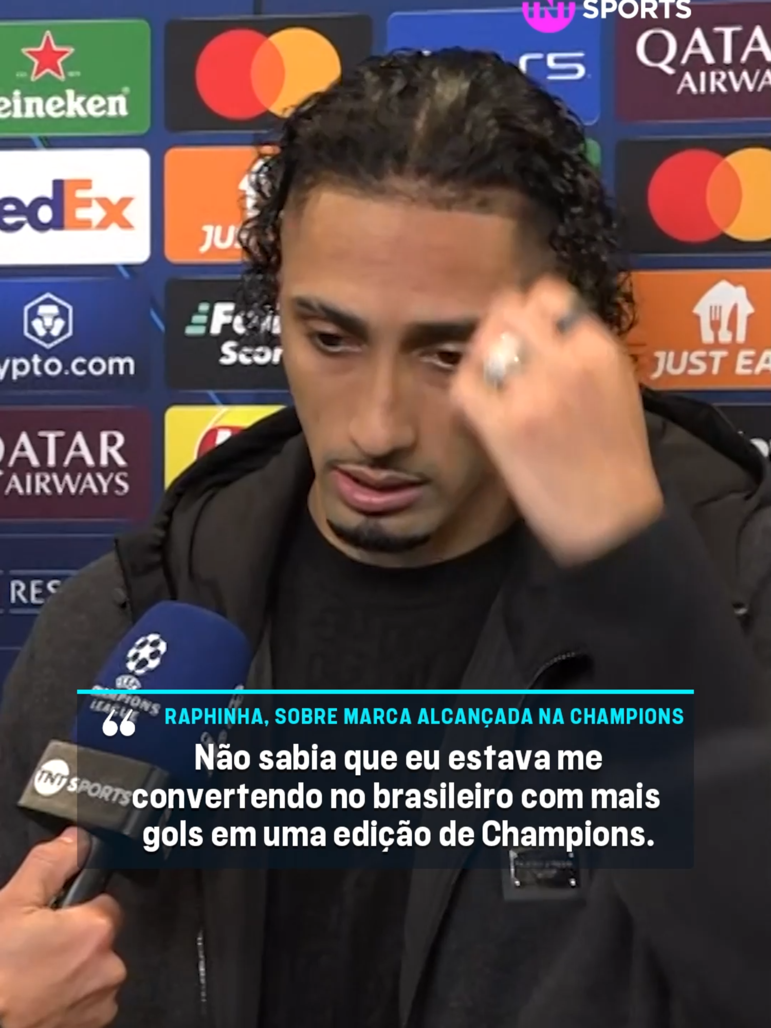 O BRASILEIRO COM MAIS GOLS EM UMA EDIÇÃO DE CHAMPIONS LEAGUE! 💪🇧🇷 Senhoras e senhores, Raphinha superou Kaká, Ronaldo Fenômeno, Vini Jr., Neymar... O craque do Barcelona! #CasaDaChampions #tiktokesportes #tiktoknotícias #ChampionsLeague #Raphinha #Barcelona