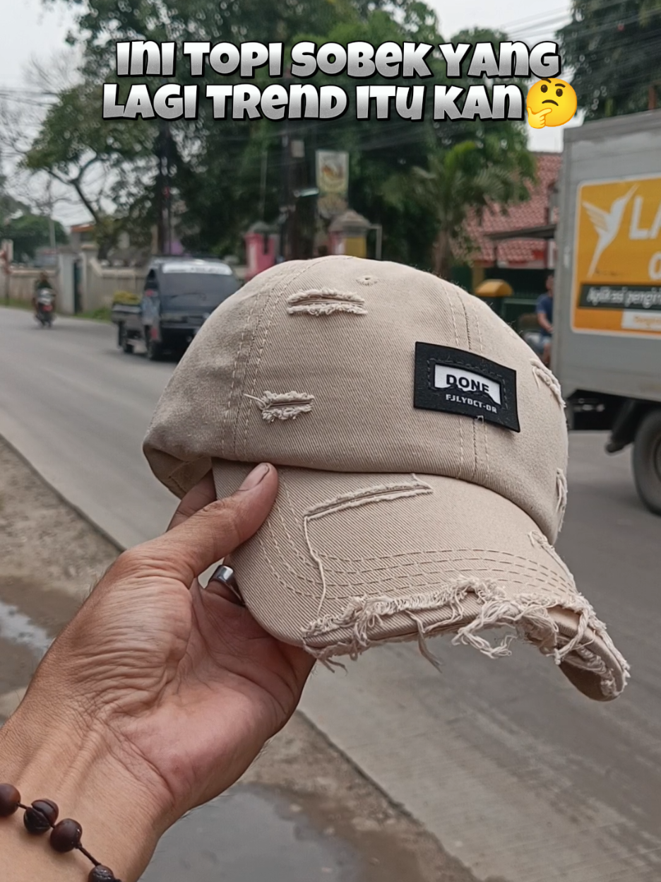 Emng sih keren begini topinya kualitas premium lagi 🔥 #topisobekviral #topisobektrendy #topipremium  #topiimport  #topikekinian  #cuantanpabatas  #ramadanekstraseru 
