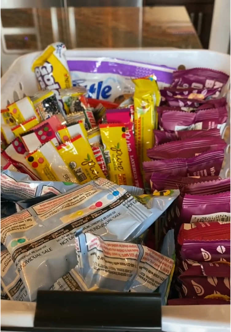 Asmr pantry restock #creatorsearchinsights #fyp #fypシ #viralvideo #explore #trending #restock #organization #asmr #randomrestock 
