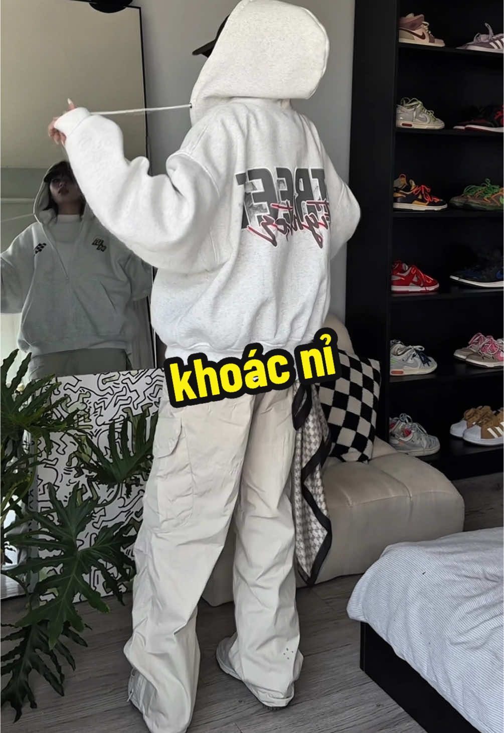 đừng thích quá nha >< mặc đã lắm á #ngthitien #reviewlamdep #goclamdep #aokhoac #hoodiezip 