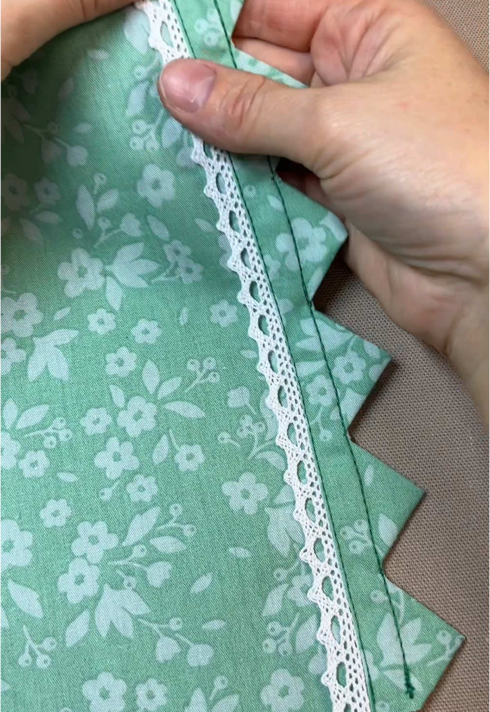 #sew #sewing #sewingtutorial #sewingtips 