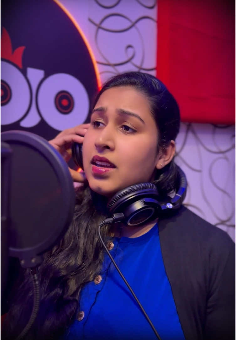 දසුනින් පවා මවනෙමි ඔයා🥺💔 #subama_wanna_pathami_onna #dasunin_pava_mavanem_oya #udayangani_nisansala #udayanganinisansalacover #fypシ゚ 