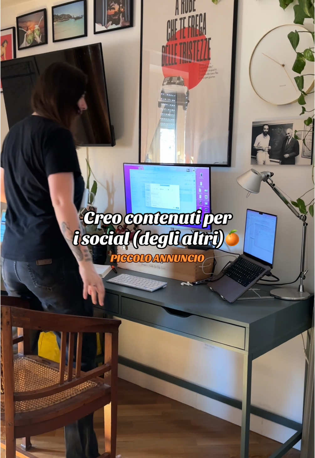 Creo contenuti per i social degli altri🍊 ps: stasera rispondo ad un po’ di domande su questo lavoro! #contentcreation #socialmedia #editing #contentmarketing 