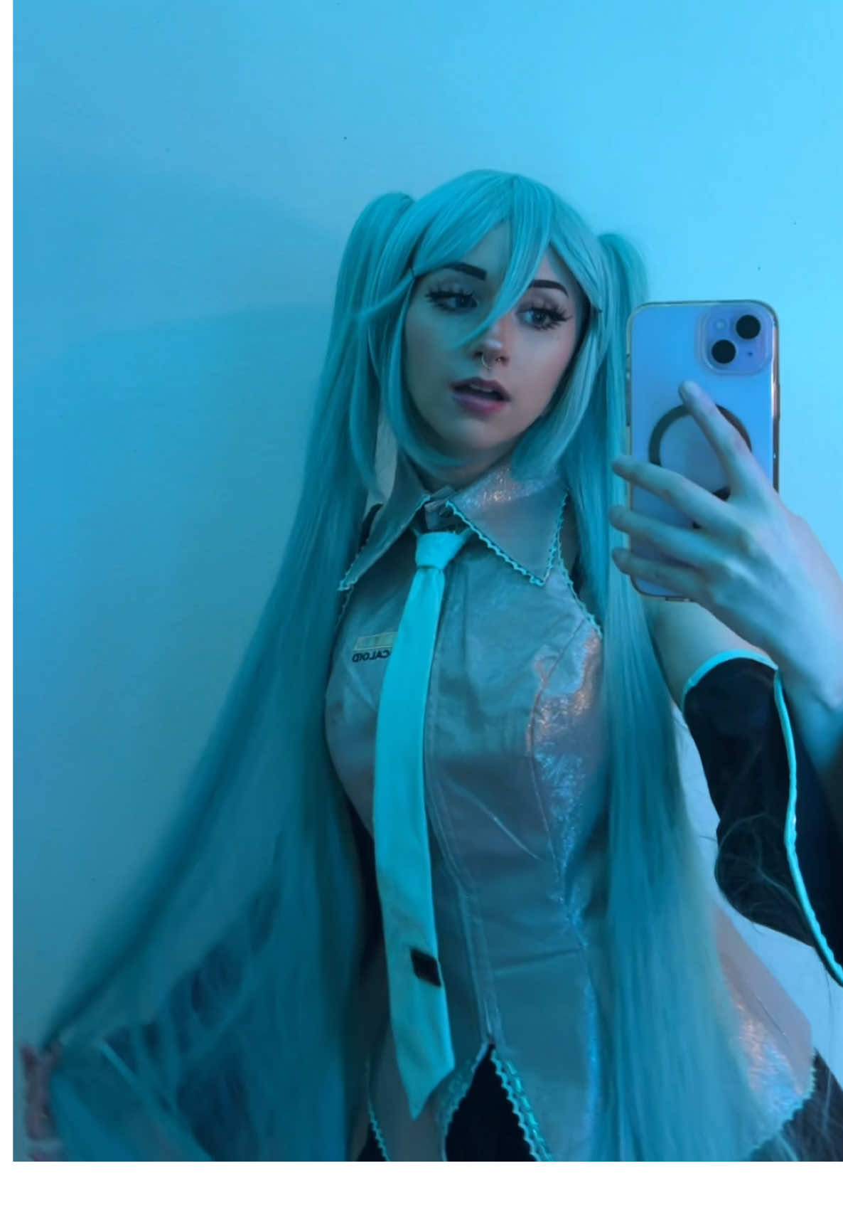 late night miku post #hatsunemiku #hatsunemikucosplay #mikucosplay #miku 