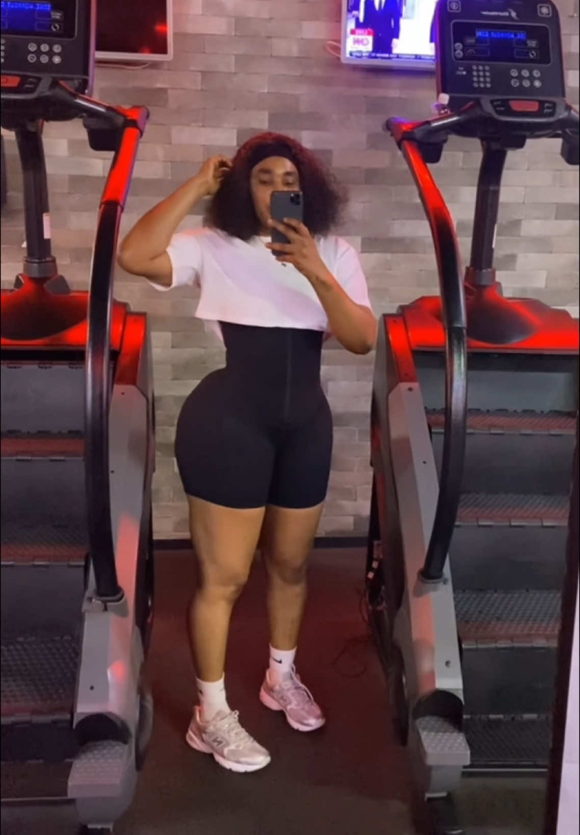 #italizeee #thickfit #womenthatworkout #fitnessenthusiast #womenthatlift #strongwoman #warriorbabe #ghanatiktok🇬🇭 #nigeriantiktok🇳🇬 #sierraleonetiktok🇸🇱 