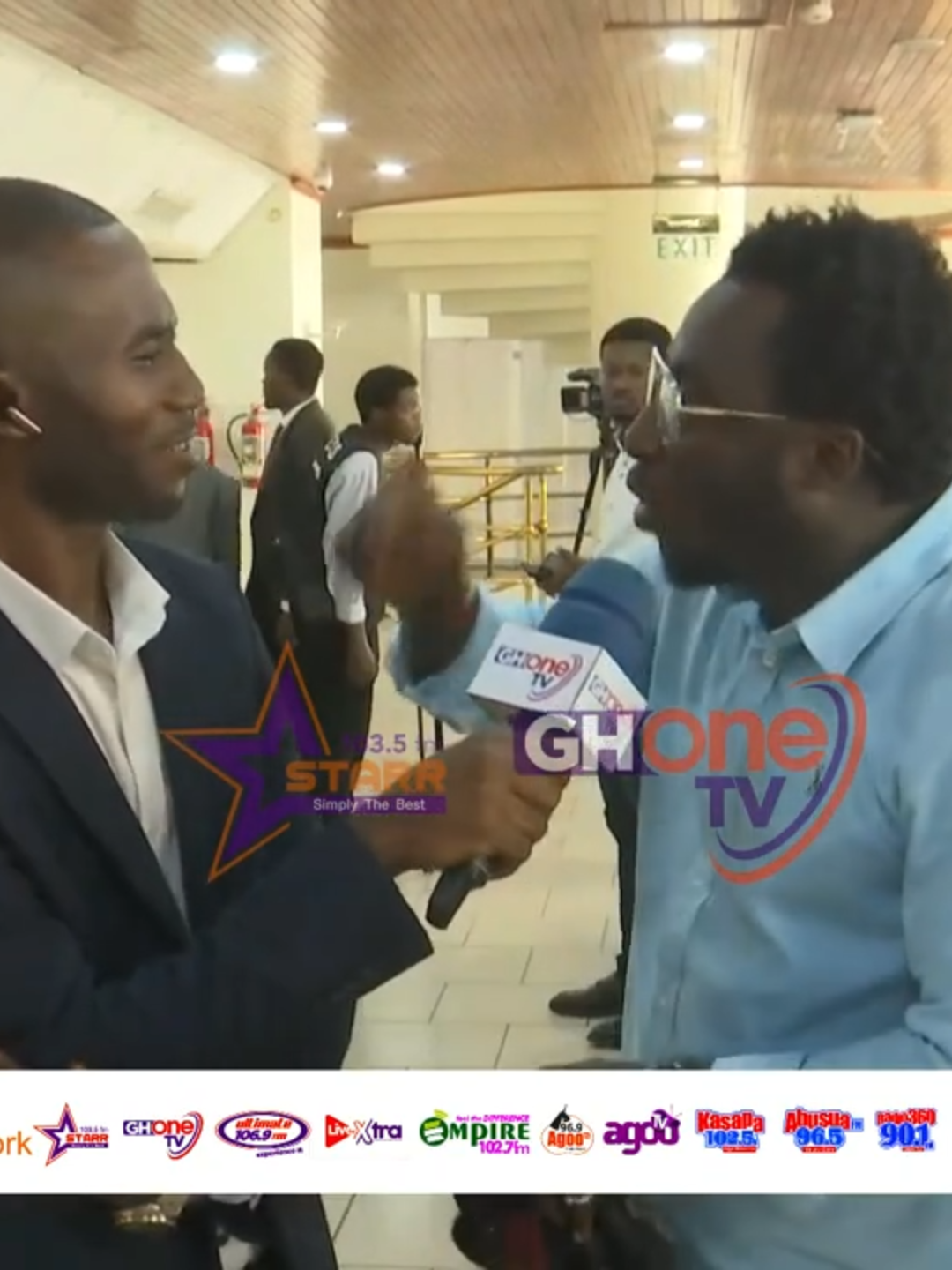 Dr. Stephen Amoah, MP for Nhyiaeso accuses Ghanaian activist Ralph St. Williams of stalking and attacking him after yesterday’s budget reading in Parliament... #GHOneNews #EIBNetwork #GHOneTV #NewsAlert