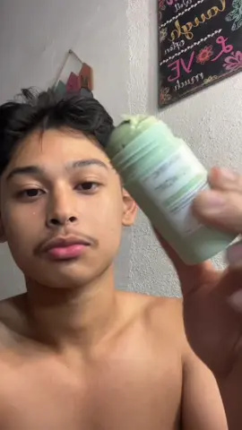 #skintificclaystick #claymask #claystick #antiacne #reduceredness #cleapores #salicylicacid #mugwort @Glad2Glow.ph #fyp #fypage 
